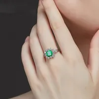 Hot Sale Factory Direkt Jade Ring Smaragdgrün 925 Sterling Silber 7*7 High Carbon Drill Diamond Verlobung Eheringe