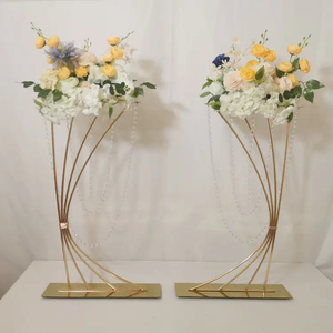 Hot Sale <strong>Wedding</strong> Road Lead Flower Rack Iron Art <strong>Table</strong> Decoration Ornaments <strong>Wedding</strong> <strong>Centre</strong> <strong>Pieces</strong> <strong>Table</strong> Decor Iron Frame - Product Image 1