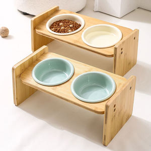 Ciotola Doppia in Ceramica per Cani e Gatti con Supporto in Legno Antiscivolo, Ecologica, Design Solido, per Alimenti e Acqua - Product Image 2