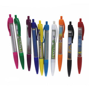 Stylo bille rétractable personnalisé pas cher avec drapeau en plastique pour cadeau promotionnel - Product Image 1
