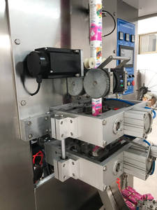 Machine de remplissage pour jus orange, jus d'ananas, pour emballage dans une boîte en carton, 50 unités - Product Image 3