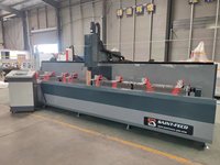 Equipo CNC de perforación y fresado para fabricación de puertas y ventanas de aluminio con cargador de 6 herramientas