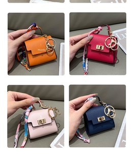 Mini Portefeuille en Forme de Maison, Pochette Urbaine Simple en PVC, Nouvelle Trousse à Monnaie Élégante, Étui à Rouge à Lèvres, Support pour Écouteurs et Clés - Product Image 6