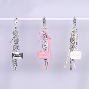 Moda tendencia bolso llavero multicolor cadena nudo colgante borla personalidad exquisito versátil esencial pequeño artículo - Product Image 2