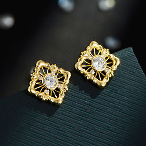 Flower Shape Stud <b>Earrings</b> 925 Silver <b>Posts</b> Claw Setting Party Jewelry EA14222 - Product Image 1