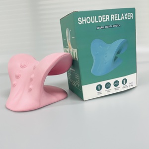 Oreiller de traction cervicale <span class=keywords><strong>en</strong></span> forme de C, étireur cervical pour soulager les douleurs au cou, <span class=keywords><strong>correcteur</strong></span> de posture ergonomique <span class=keywords><strong>en</strong></span> mousse à mémoire de forme pour usage domestique - Product Image 5