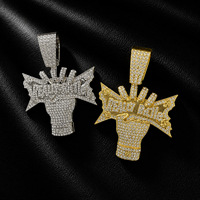 Collier chaîne cubaine avec pendentif poing surélevé en alliage et strass, style Iced Out, motif main puissante, bijoux Hip Hop, en stock, vente en gros