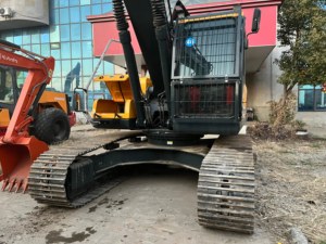 Excavadora Hyundai 220LC-9s Usada Original de Alta Calidad y Precio Económico, Excavadora Hidráulica de 22 Toneladas para Construcción, en Stock - Product Image 5