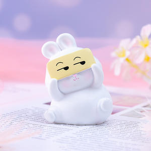 Ornements créatifs, poupées de <span class=keywords><strong>dessin</strong></span> <span class=keywords><strong>animé</strong></span> mignonnes pour la décoration de voiture, fournitures de cheerleading, vente en gros - Product Image 4