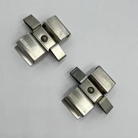 D603 personnalisé en acier inoxydable automobile plaquette de frein arrière de voiture petits clips à ressort 002 420 46 20