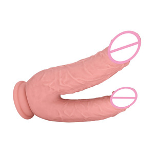 <span class=keywords><strong>Gode</strong></span> énorme à <span class=keywords><strong>double</strong></span> tête Jouets vaginaux pour lesbiennes Stimulation du gros pénis <span class=keywords><strong>Gode</strong></span> en silicone à <span class=keywords><strong>double</strong></span> <span class=keywords><strong>pénétration</strong></span> <span class=keywords><strong>avec</strong></span> ventouse - Product Image 5