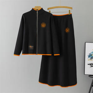 GX15005 Mode 2025 Herbst Winter Damenbekleidung Großhändler Streetwear Eleganter Langarm-Blazer und Maxi-Strickrock 2-teiliges Set - Product Image 6