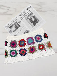 Femmes couleur aléatoire main Crochet fleur bloc Patchwork grand-mère vérifier Wrap pantalons chauds femmes <span class=keywords><strong>sexy</strong></span> plage crochet shorts - Product Image 5