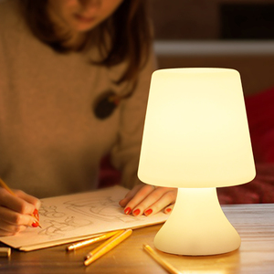 Lampe de bureau solaire LED étanche IP65, lumière blanche chaude et RGB, lampe de nuit portable, lampe de table en plastique écologique - Product Image 2