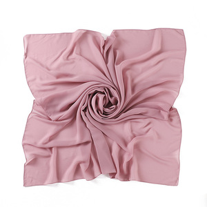 Daisy 2026 – Foulard carré uni en mousseline de soie perlée pour <span class=keywords><strong>femme</strong></span> musulmane, grande écharpe à séchage rapide pour voyage et extérieur - Product Image 3