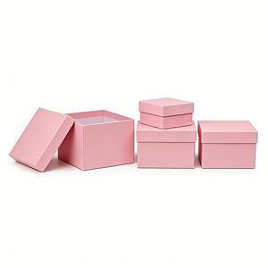 Boîtes cadeaux de luxe en carton rose personnalisées avec couvercle et base, gaufrées, pour bijoux - Product Image 5