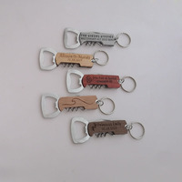 3-in-1 gepersonaliseerde houten flesopener sleutelhanger, schilmesje en bier-/wijnflesopener sleutelhanger, blanco