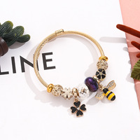 Gelang Liontin Lebah Kristal Baja Anti Karat Lapis Emas, Manik-Manik Lubang Besar Model Tetesan Minyak, Liontin Bunga, untuk Wanita