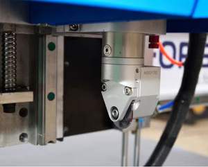 Nuova Macchina <span class=keywords><strong>CNC</strong></span> Multifunzione Forsun 2040 per Lavorazione del Legno con Lama Oscillante - Product Image 5