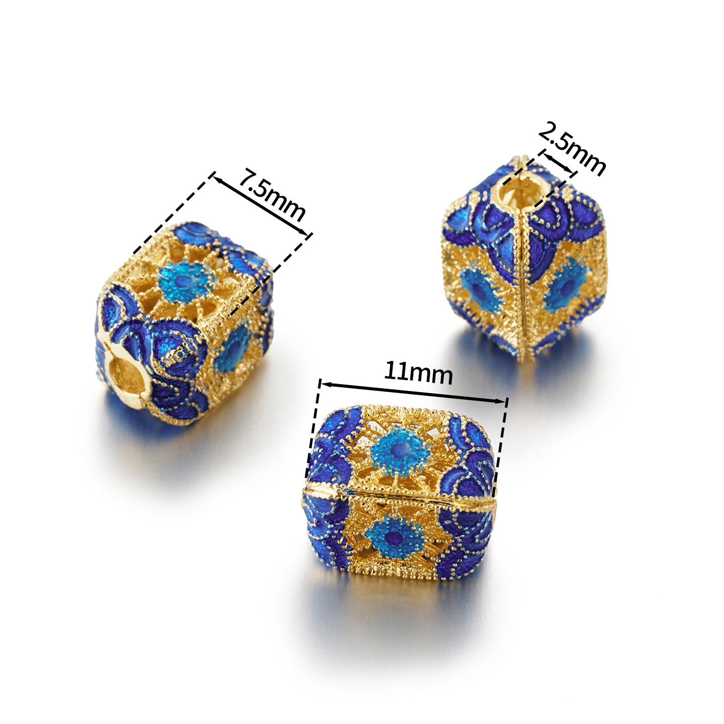 10 square beads with lotus flower design