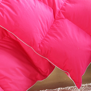 Belle edredons direto da fabrica Rouge Vif 60% <span class=keywords><strong>Duvet</strong></span> <span class=keywords><strong>de</strong></span> <span class=keywords><strong>canard</strong></span> Couette Couverture 100% Coton Tissu Respirant Couette - Product Image 3