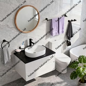 Set di 6 Accessori per il Bagno: Porta Asciugamani, Porta Carta Igienica, Ganci per Accappatoio - Product Image 3