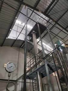 Professionelle Dampf-Alkohol-Destillationsanlage aus Edelstahl 304/316L 95% Alkohol-Rückgewinnungsturm Einfach zu Bedienen - Product Image 5