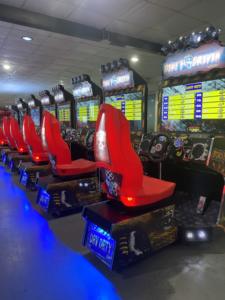 เครื่องเกมแข่งรถอาร์เคดแบบหยอดเหรียญ <span class=keywords><strong>2</strong></span> ผู้เล่น คุณภาพสูงจากโรงงานเบบี้แบร์ รับเหรียญได้ พร้อมการรับประกัน 1 ปี ผลิตจากฮาร์ดแวร์คุณภาพ - Product Image 6