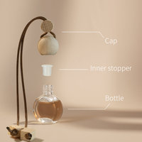 Bouteille diffuseur de parfum pour voiture en verre transparent rond de 8 ml, 10 ml, 15 ml avec bouchon en bois naturel, design portable à suspendre, parfaite