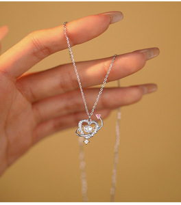 Collier en argent sterling S925 avec pendentif cœur planète et zircon rose, cadeau romantique et rêveur pour femme, chaîne de clavicule pour un anniversaire, ambiance spéciale - Product Image 6
