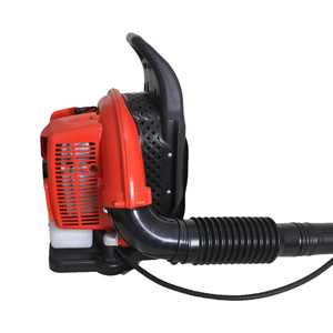 เครื่องเป่าลม EB-650 แบบสะพายหลังสองจังหวะ ใช้พลังงานลม สำหรับดับเพลิง เป่าหิมะในเรือนกระจก กวาดถนน กำจัดฝุ่น ใช้เชื้อเพลิงเบนซิน - Product Image 3