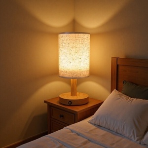 Lámpara de Mesa para Dormitorio o Sala de Estar, Moderna, Minimalista, de Hierro, Funciona con Batería, Base E26, Diseño Simple, Lámpara de Escritorio LED Portátil - Product Image 4