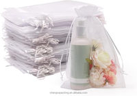 Petits sacs en organza blancs 6x9 pouces pour cadeaux de mariage avec cordon de serrage, mini sacs cadeaux en maille, pochettes en organza pour bonbons, fête prénuptiale