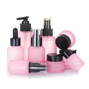 Botellas de Vidrio Ecológicas para Cosméticos de 15ml-120ml, Color Verde Esmerilado, con Hombro Oblicuo, Logotipo Personalizado, para Suero y Loción para el Cuidado de la Piel, con Bomba Dosificadora - Product Image 3