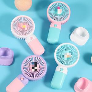 Ventilateur Électrique Portable Mini Pliable à Trois Vitesses Rechargeable par USB pour la Maison ou la Voiture - Vente en Gros - Product Image 2