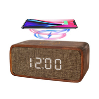 Jam Meja LED Kayu Termometer Kalender Pengisi Daya Nirkabel Digital Pintar untuk Penggunaan Dalam Ruangan Kantor Ruang Tamu Desain Modern