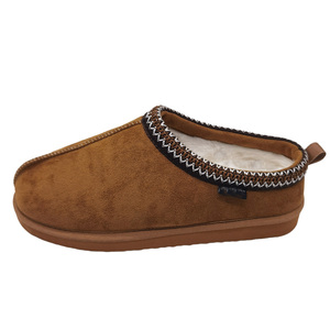 Nuova moda da <span class=keywords><strong>donna</strong></span> 2025 scarponi da neve invernali Sole spessi caldi Fau per pantofole con scarpe da casa in peluche a punta <span class=keywords><strong>chiusa</strong></span> per l'inverno - Product Image 4