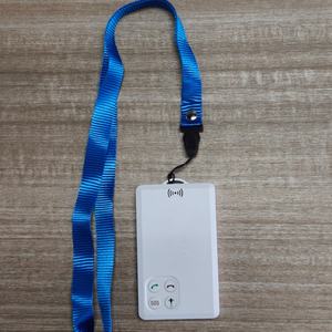 Carte de suivi GPS pour étudiants avec Beidou et LBS 4G LTE, télécommande en plastique, SOS, appels bidirectionnels et fonction Push-to-Talk pour la sécurité des enfants - Product Image 1