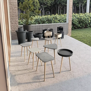 <span class=keywords><strong>Tavolino</strong></span> Rotondo Moderno <span class=keywords><strong>in</strong></span> Fibra di Argilla per Interni/Esterni <span class=keywords><strong>con</strong></span> Gambe <span class=keywords><strong>in</strong></span> <span class=keywords><strong>Legno</strong></span> o Ornamento da Giardino per Soggiorno o Cucina - Product Image 2
