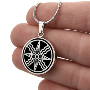 Collier Étoile de Shamash en Acier Inoxydable Plaqué Or 18K, Pendentif Dieu du Soleil Akkadien, Bijou Sumérien Étanche - Product Image 3