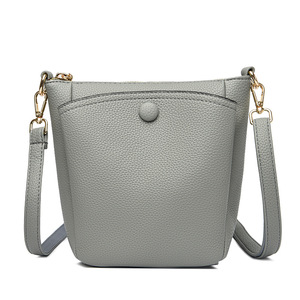 Nuevos Bolsos de Mano de Lujo para Mujer, Bolsos de Hombro de Cuero PU de Diseñador, Bolso de Mano Grande de Moda para Dama, Bolso Tote Casual, Bolso Mensajero - Product Image 1