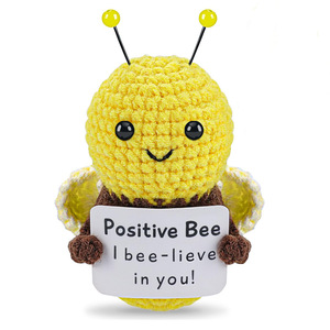 Muñeco de Abeja Tejido, Regalo Festivo, Juguete de Peluche, Decoración del Hogar, Pequeño Regalo, Muñeco de Abeja Tejido a Crochet - Product Image 5