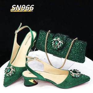 Inmyshop 2024 <span class=keywords><strong>tacco</strong></span> <span class=keywords><strong>basso</strong></span> <span class=keywords><strong>scarpe</strong></span> e borsa Set genuino italiano abbinamento <span class=keywords><strong>scarpe</strong></span> e borsa Set di alta qualità con catena di pietra per le donne del partito - Product Image 3