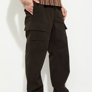Pantalons cargo pour hommes de style streetwear moderne pour un look décontracté et élégant - Product Image 4