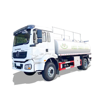 Camion-citerne à carburant Shacman, capacité de réservoir d'huile diesel, camions-citernes à huile, station-service mobile sur roues