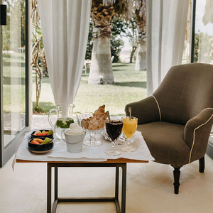 Chevet de haute qualité pour hôtel de luxe, tiroirs, rangement ample, mécanisme de fermeture douce, organisation de la chambre - Product Image 2