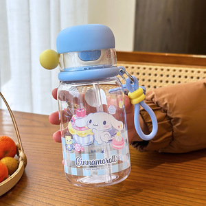 Bouteille d'eau pour enfants Zuo Mu Sanrio 500 ml avec paille pour élèves du primaire, design kawaii, gobelet en plastique, cadeau - Product Image 3