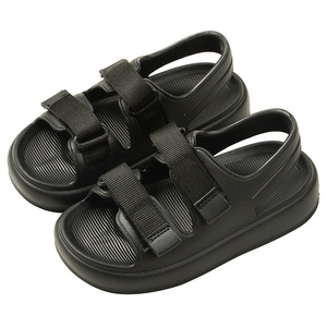 Sandales Enfant Unisexe en Gros – Chaussures de Plage et d'Intérieur Tendance avec Semelle Souple pour l'Été (Garçons et Filles) - Product Image 1