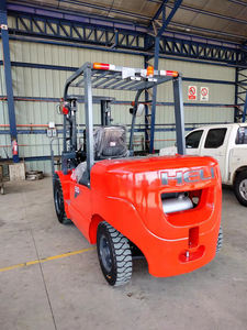 Carretilla elevadora diésel de 5 toneladas con 5 toneladas de tóner con palanca de cambios lateral Carretilla elevadora diésel Venta de 14 toneladas Almacén de Dubái Carretilla elevadora de carga Elevador 10 toneladas - Product Image 3