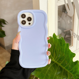 Custodia per telefono ondulata Color caramella per <span class=keywords><strong>iPhone</strong></span> 15 <span class=keywords><strong>Pro</strong></span> <span class=keywords><strong>Max</strong></span> 14 13 <span class=keywords><strong>12</strong></span> 11 Xs Xr <span class=keywords><strong>Cover</strong></span> posteriore in <span class=keywords><strong>Silicone</strong></span> morbido TPU - Product Image 3